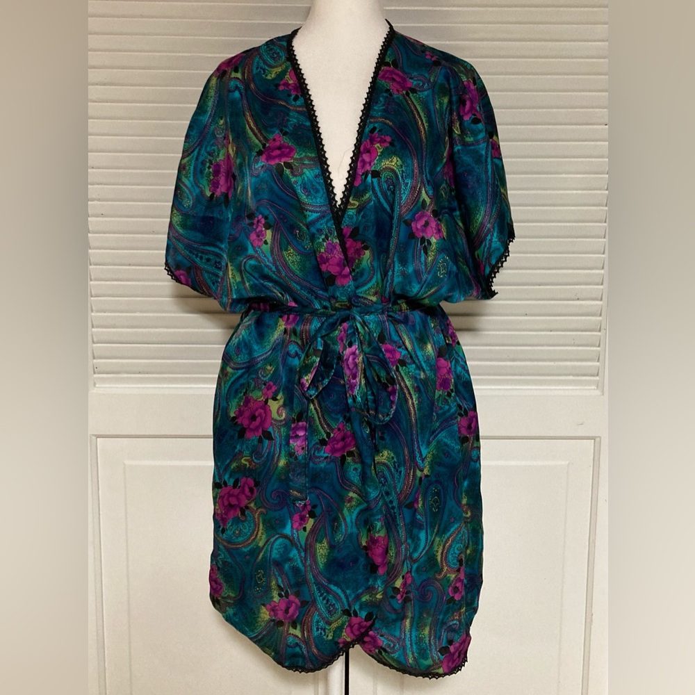 EUC Featherbed Robe Size Large - Picture 2 of 11